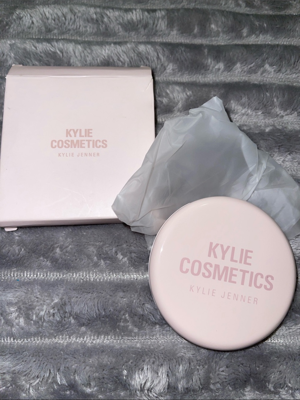 Kylie Cosmetics Soft Pink Compact MIRROR